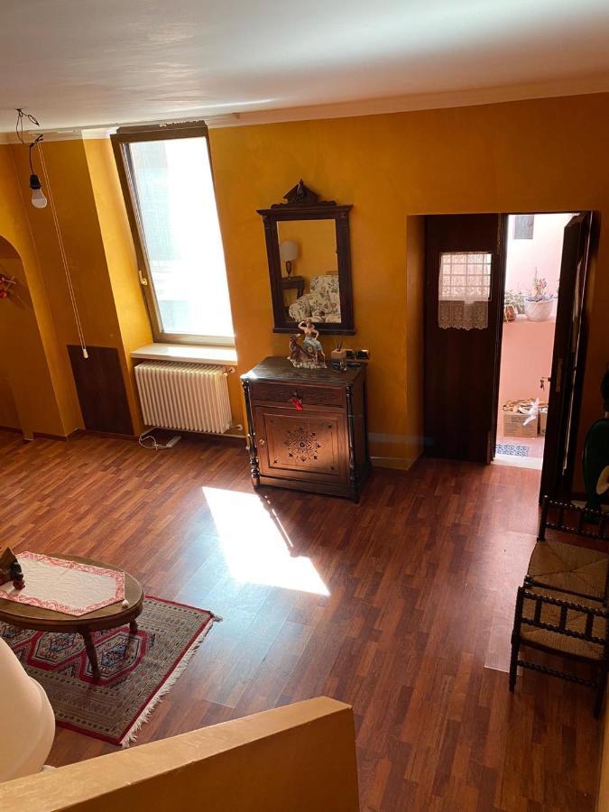Residenza La Rosa マラテーア エクステリア 写真