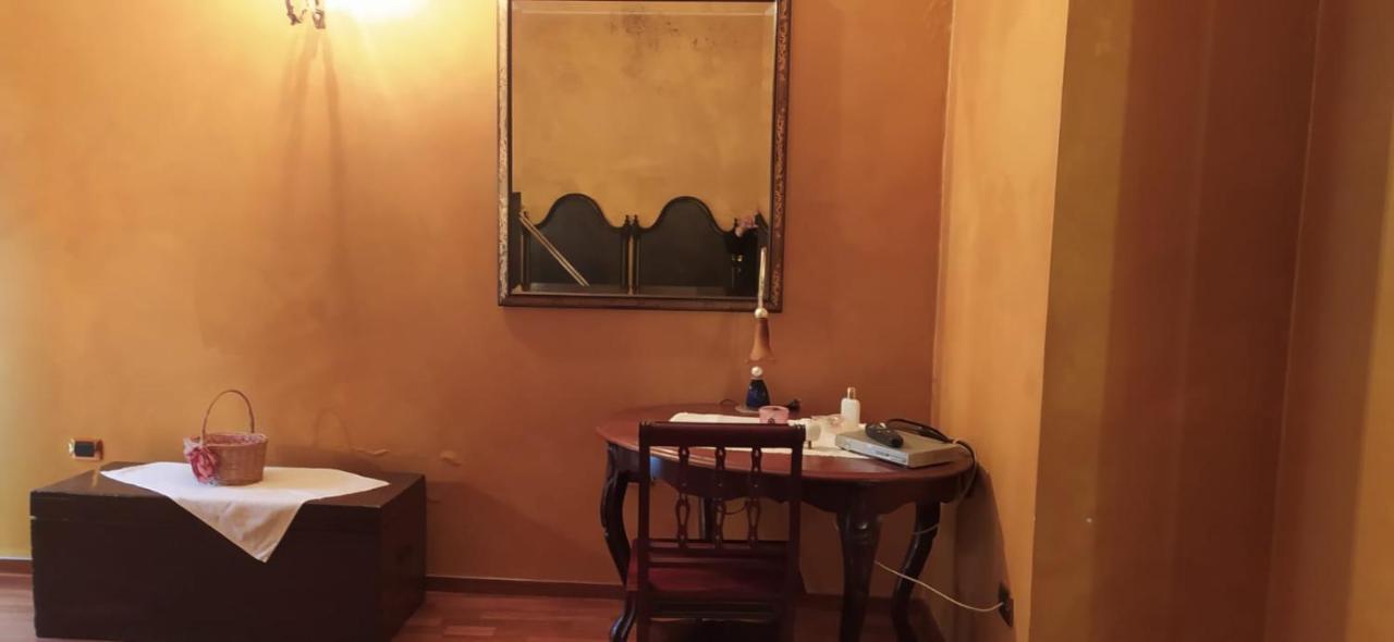 Residenza La Rosa マラテーア エクステリア 写真