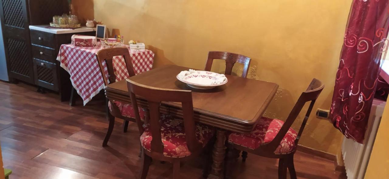 Residenza La Rosa マラテーア エクステリア 写真